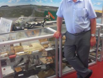 Brian Atkins who made the model B17G "Lady Velma" which is on display in the museum, visited on 30 August 2015